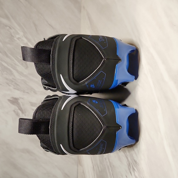 Nike Alpha Menace Pro 3 Football Cleats Black and Royal NWOB Men's 11.5 - Picture 4 of 8